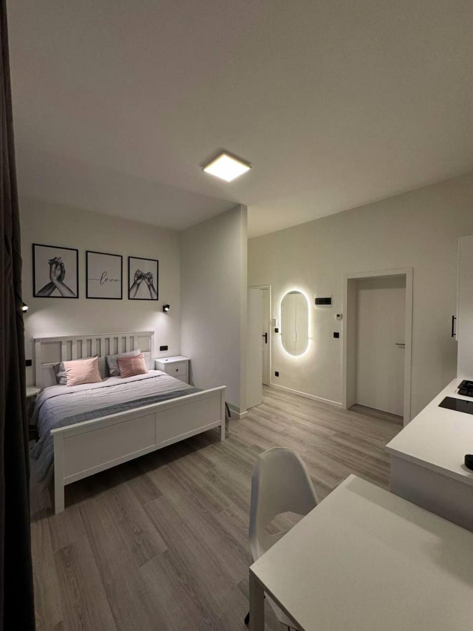 בריסל Studio A Ixelles - Viaduc מראה חיצוני תמונה